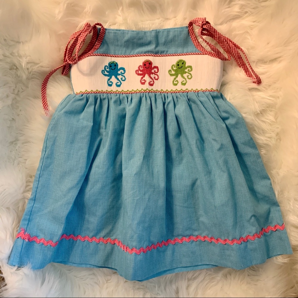 Baby girl smocked sundress
